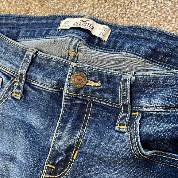Hollister Jeans - Picture 5 of 14